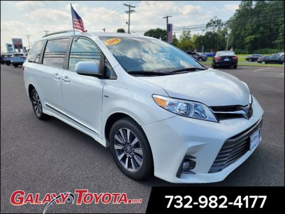 Used 2019 Toyota Sienna XLE