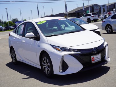 Used 2021 Toyota Prius Prime LE w/ Carpet Mat Package (TMS)