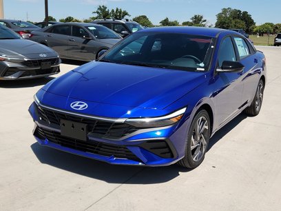 New 2025 Hyundai Elantra Sport