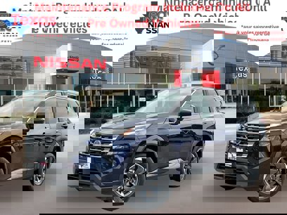 Used 2024 Nissan Rogue SV