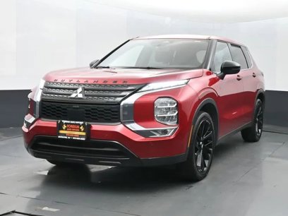 Used 2023 Mitsubishi Outlander SE Black Edition