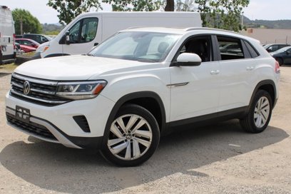 Used 2020 Volkswagen Atlas Cross Sport SE w/ Panoramic Sunroof Package