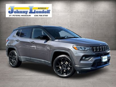 Used 2024 Jeep Compass Latitude w/ Convenience Group