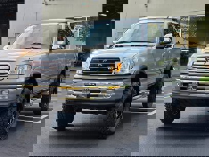 Used 2001 Toyota Tundra SR5