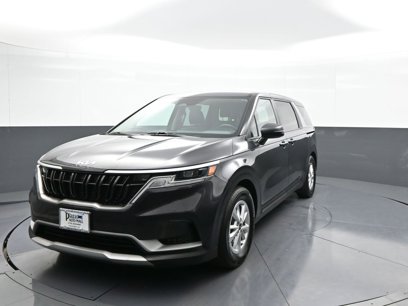 Used 2023 Kia Carnival LX