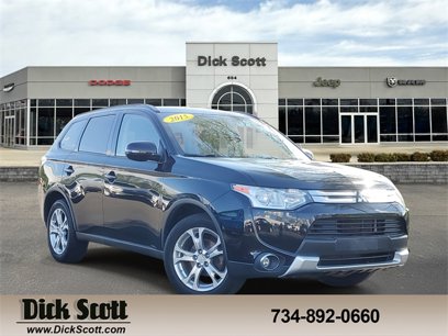 Used 2015 Mitsubishi Outlander SE