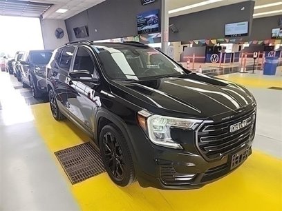 Used 2022 GMC Terrain SLE w/ Driver Convenience Package