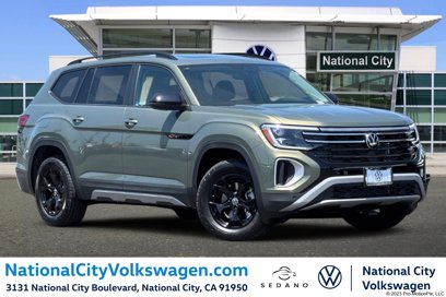 New 2025 Volkswagen Atlas Peak Edition SE
