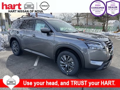 New 2025 Nissan Pathfinder SV