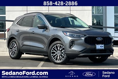 New 2025 Ford Escape SE