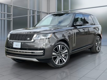 New 2025 Land Rover Range Rover SE