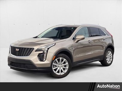 Used 2023 Cadillac XT4 Luxury w/ Cold Weather Package
