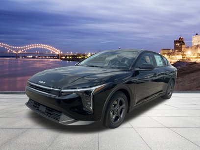 New 2025 Kia K4 LXS