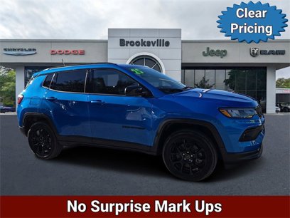 New 2025 Jeep Compass Latitude w/ Convenience Group