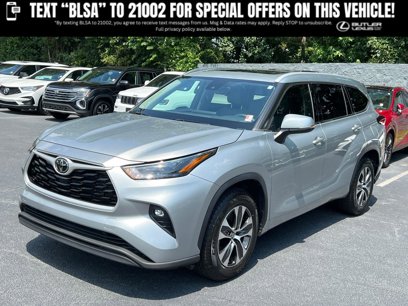 Used 2022 Toyota Highlander XLE