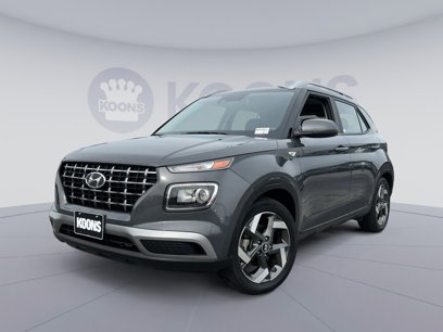 Used 2023 Hyundai Venue SEL