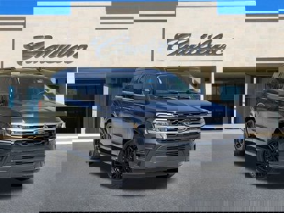 Used 2022 Ford Expedition XLT