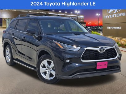 Used 2024 Toyota Highlander LE