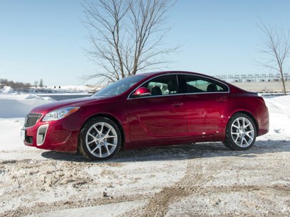 Used 2017 Buick Regal GS w/ Driver Confidence Package #2