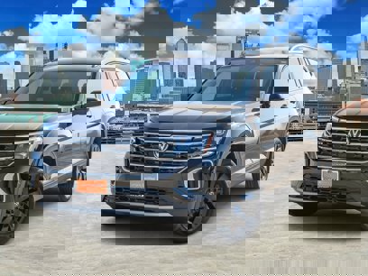 New 2024 Volkswagen Atlas SE