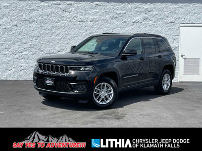 New 2025 Jeep Grand Cherokee Laredo