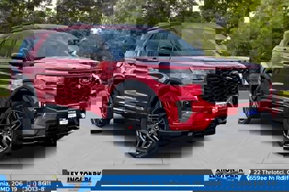 New 2025 Ford Explorer ST-Line