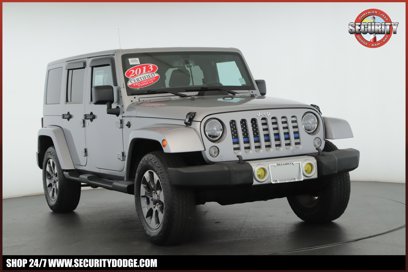 Used 2013 Jeep Wrangler Unlimited Sahara w/ Dual Top Group