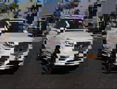 New 2025 Volvo XC90 B6 Plus