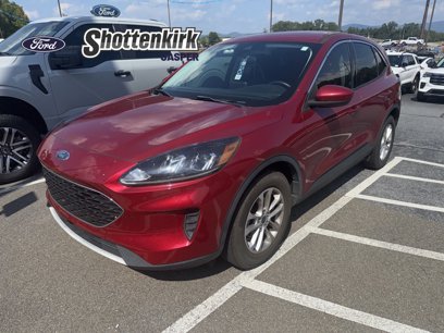 Used 2021 Ford Escape SE w/ Convenience Package