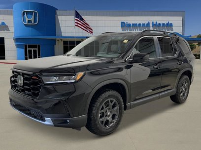 New 2025 Honda Pilot TrailSport