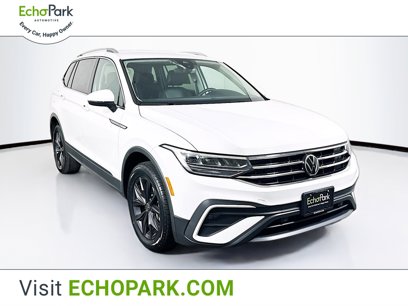 Used 2024 Volkswagen Tiguan SE