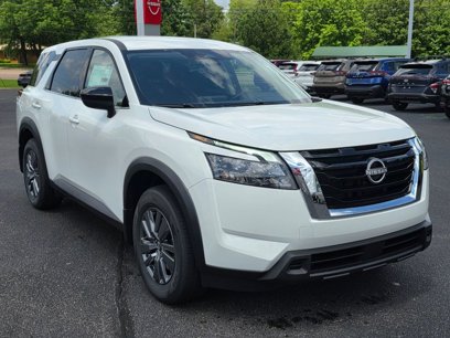 New 2025 Nissan Pathfinder S
