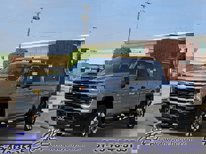 New 2025 Chevrolet Silverado 2500 Custom w/ Custom Value Package