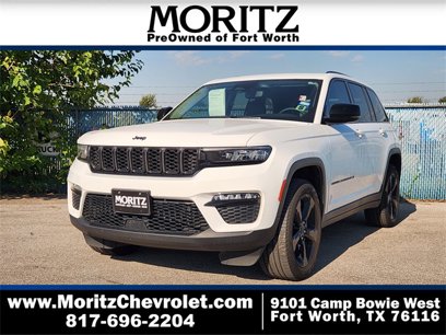 Used 2023 Jeep Grand Cherokee Limited w/ Black Appearance Package