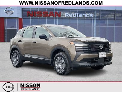 New 2025 Nissan Kicks S