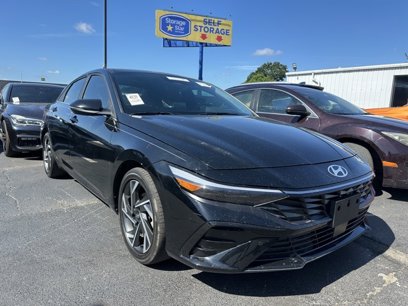 Used 2024 Hyundai Elantra Limited
