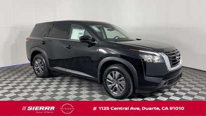 New 2025 Nissan Pathfinder S