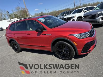 Certified 2024 Volkswagen Tiguan SE R-Line