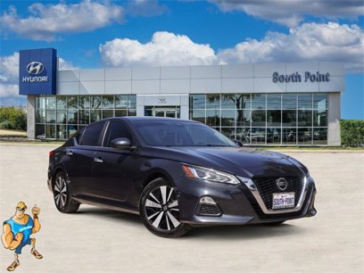 Used 2022 Nissan Altima 2.5 SV