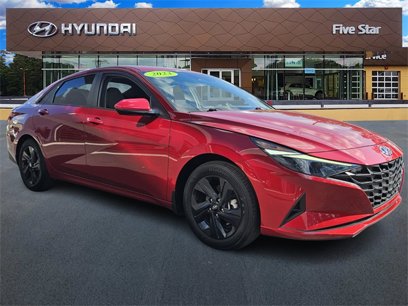 Used 2023 Hyundai Elantra SEL