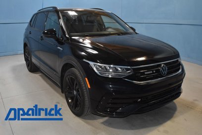 Certified 2024 Volkswagen Tiguan SE R-Line