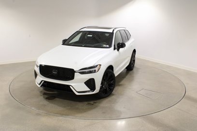 New 2026 Volvo XC60 B5 Ultra w/ Climate Package