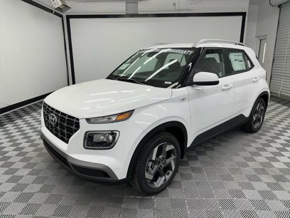 New 2025 Hyundai Venue SEL