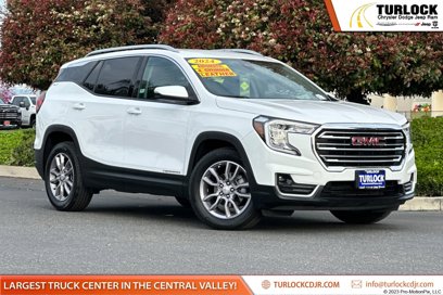 Used 2024 GMC Terrain SLT