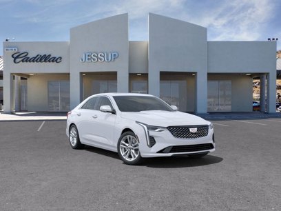 New 2025 Cadillac CT4 Luxury
