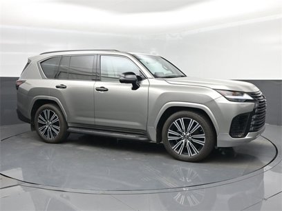 Used 2023 Lexus LX 600 4WD w/ Luxury Package