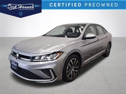 Certified 2025 Volkswagen Jetta SE