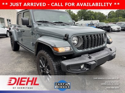 Used 2025 Jeep Gladiator Sport