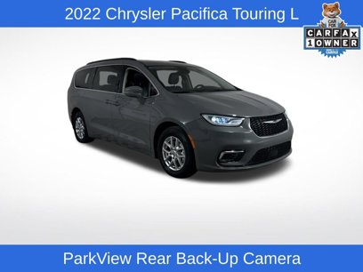 Used 2022 Chrysler Pacifica Touring-L