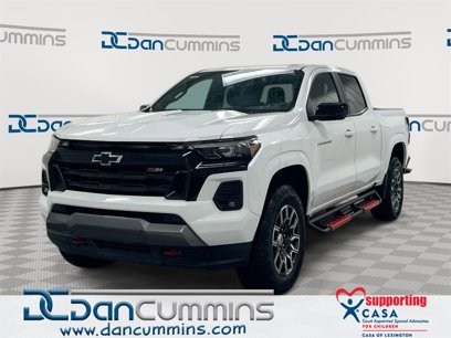 Used 2023 Chevrolet Colorado Z71 w/ Z71 Convenience Package 2